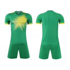 1703 Customize Team Green Soccer Jersey Kit(Shirt+Short)