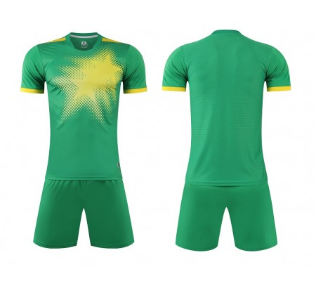 1703 Customize Team Green Soccer Jersey Kit(Shirt+Short)